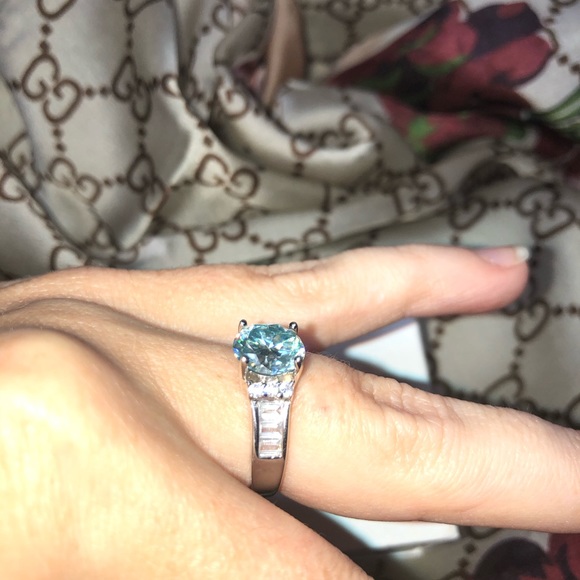 2.35ct VVSI Sky Blue Moissanite w/ Diamond Accents - Picture 4 of 8
